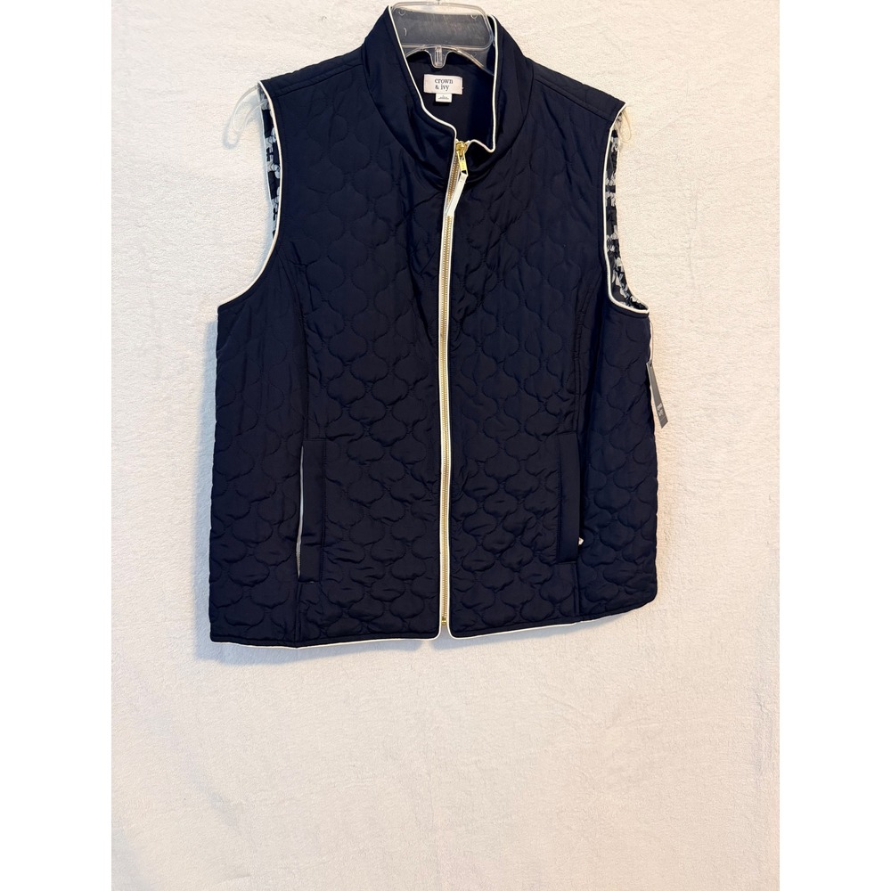 Crown & Ivy Navy Blue Quilted Vest Elephant Print Lining Gold Zip NWT Large